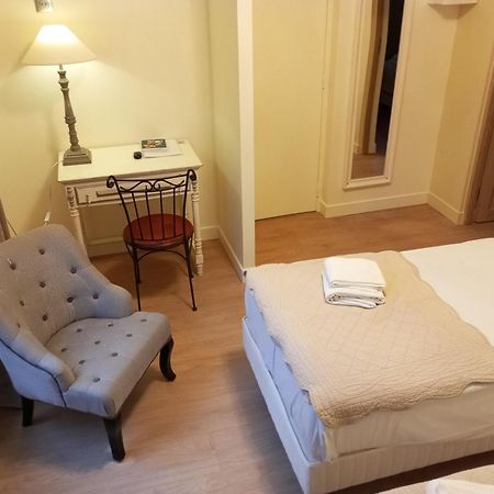 Logis Hotel Louise De Savoie 布鲁瓦 外观 照片