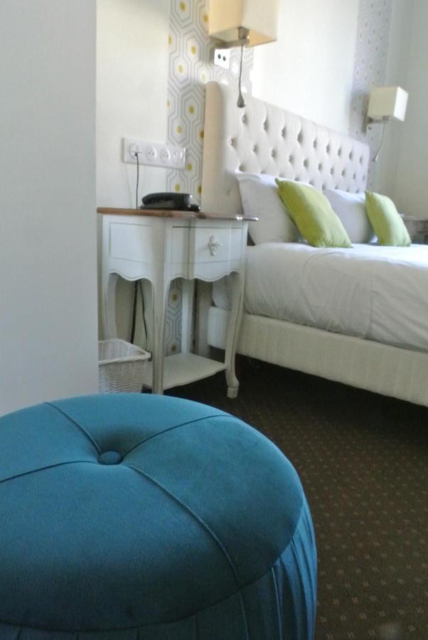 Logis Hotel Louise De Savoie 布鲁瓦 外观 照片